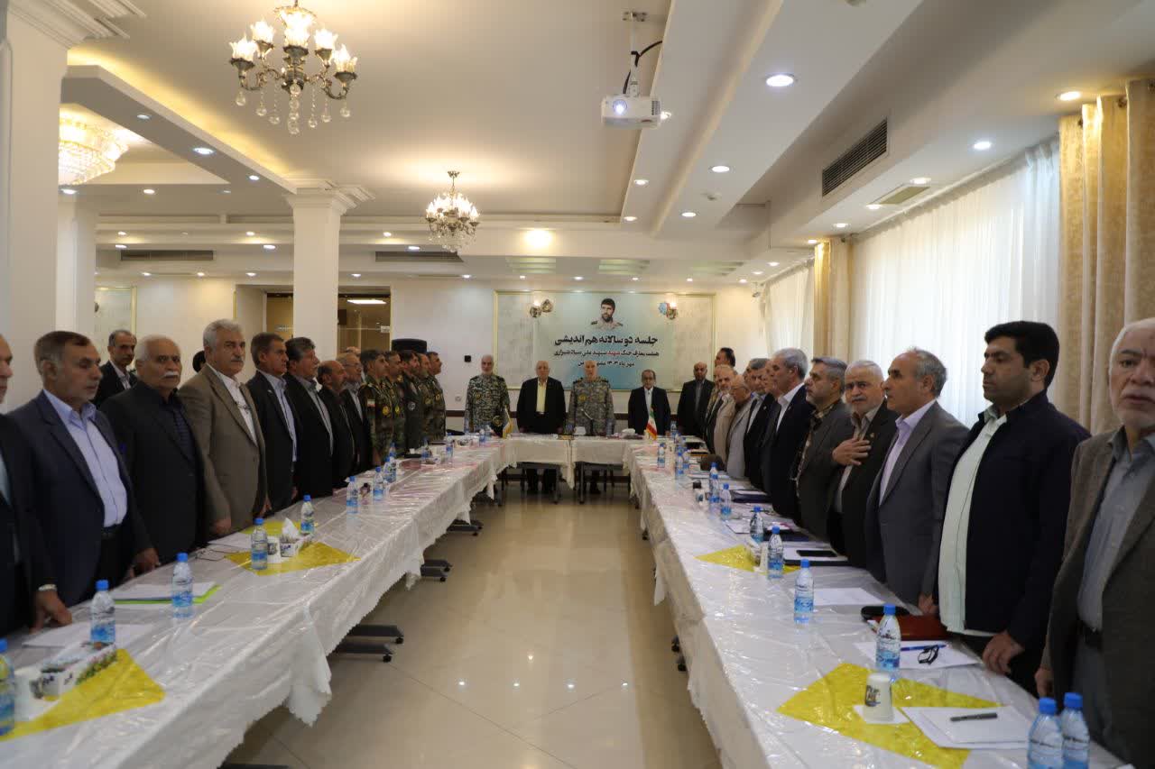 با افتخار، از کلیه شما عزیزانی که در هماندیشی اخیر هیئت معارف جنگ..