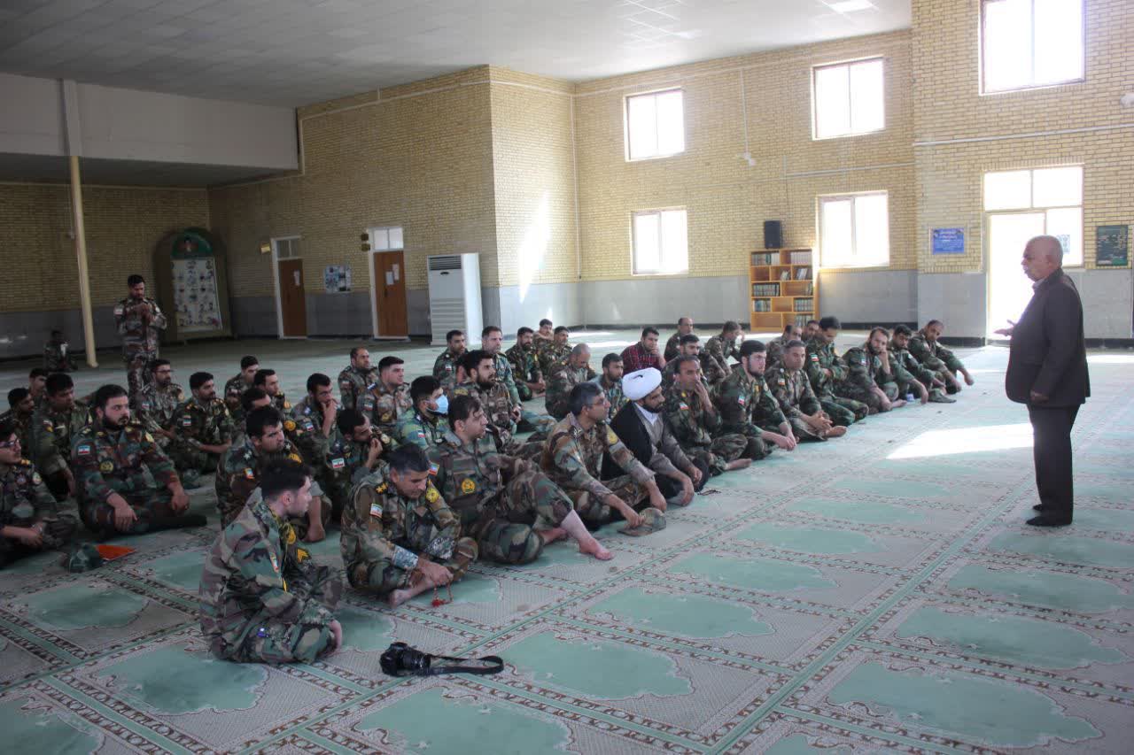 سخنرانی و روایتگری به مناسبت سالروز..