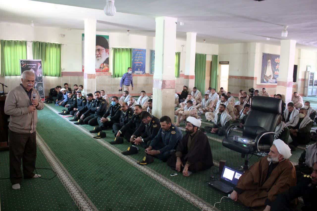 سخنرانی و روایتگری به مناسبت هفته بسیج