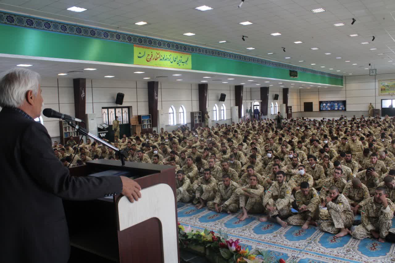 مراسم افتتاحیه دوره آموزش معارف جنگ در مرکز آموزش 04 بیرجند