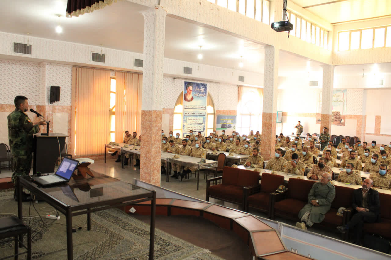 اجرای دوره آموزش معارف جنگ در مرکز آموزش 05 کرمان