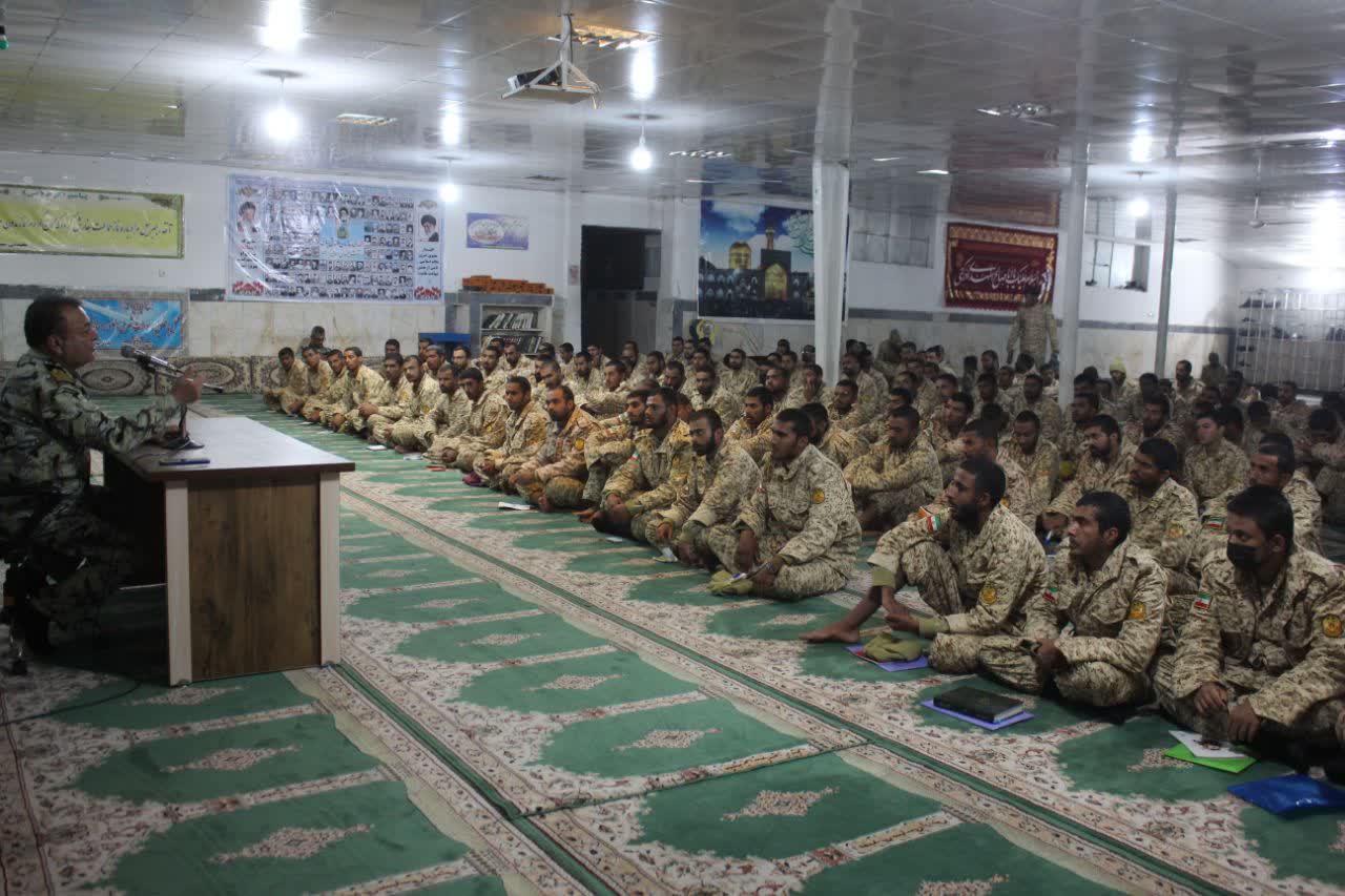 اجرای دوره آموزش معارف جنگ در مرکز آموزش 08 خاش