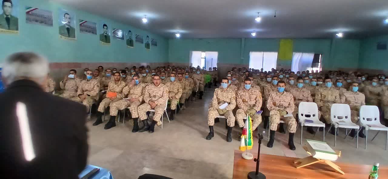 اجرای دوره آموزش معارف جنگ در مرکز آموزش شهید اسدی دژبان آجا