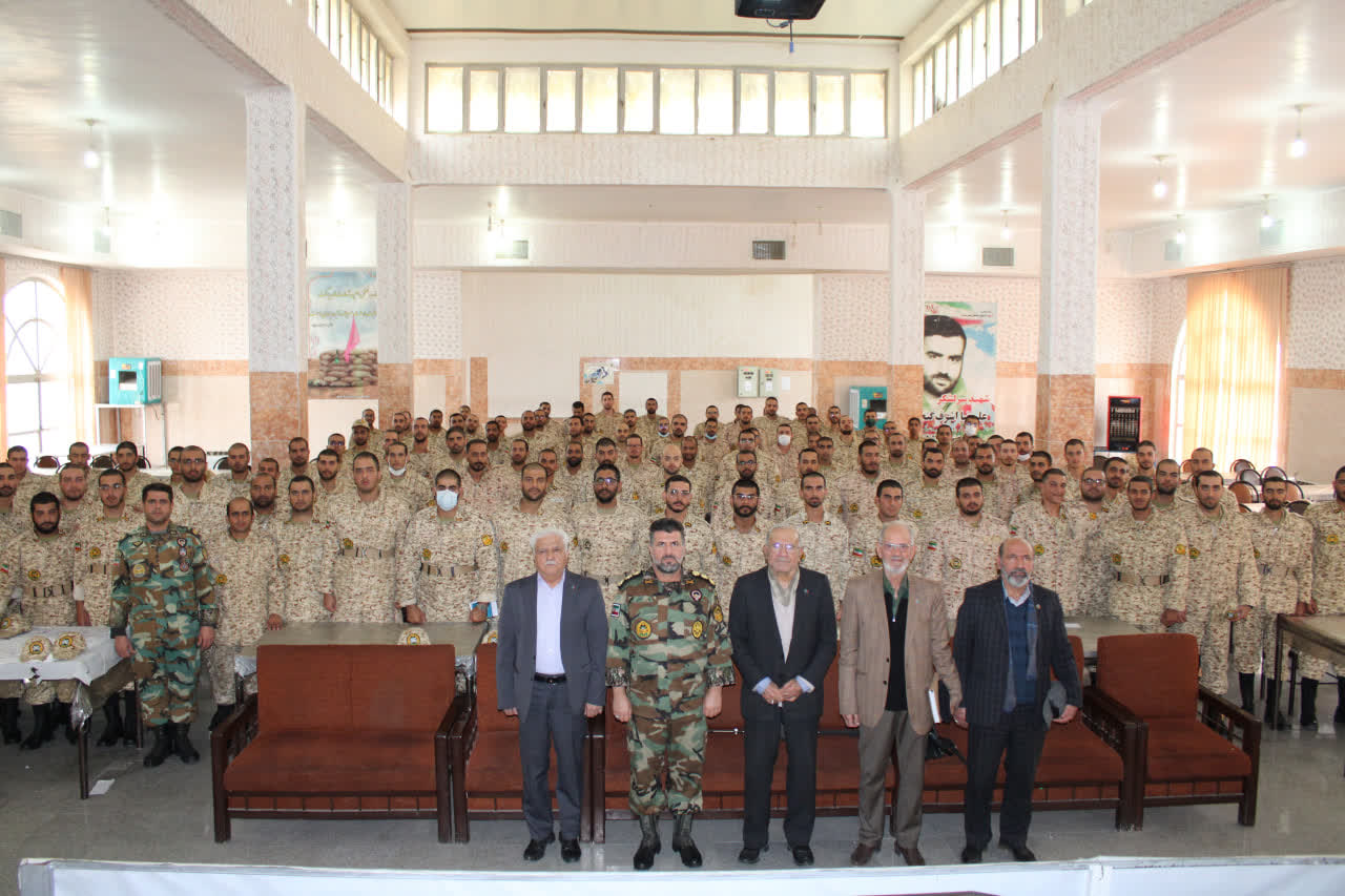 اجرای دوره آموزش معارف جنگ در مرکز آموزش 05 کرمان