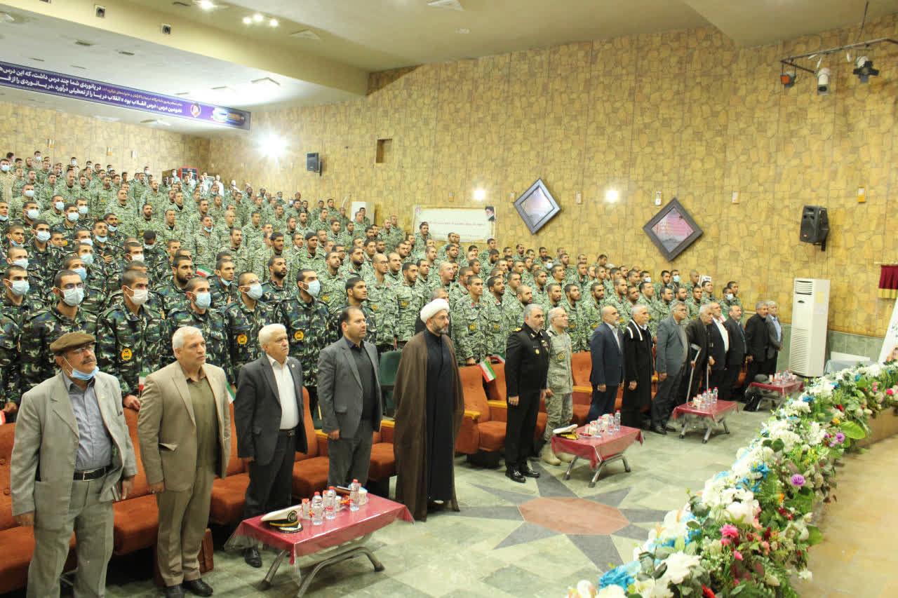 اجرای دوره آموزش معارف جنگ در مرکز آموزش نداجا در سیرجان