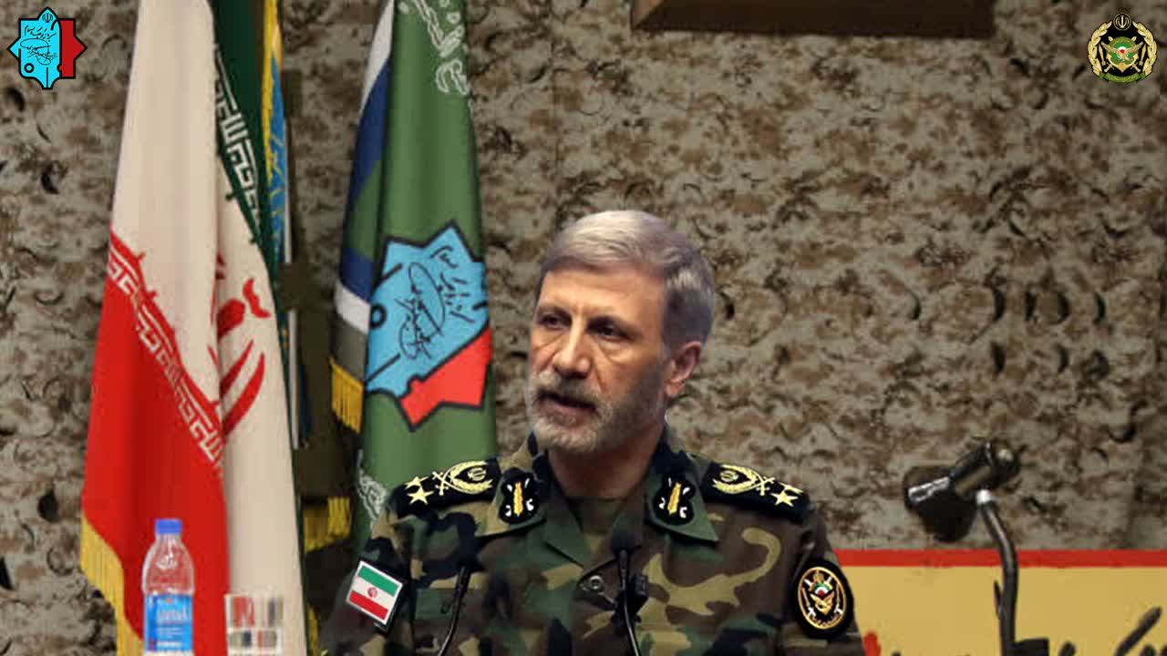 بازدید فرمانده کل ارتش جمهوری اسلامی ایران از هیئت …